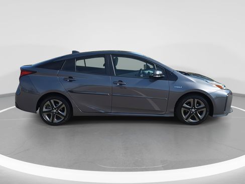 Used 2020 Toyota Prius Limited image 4