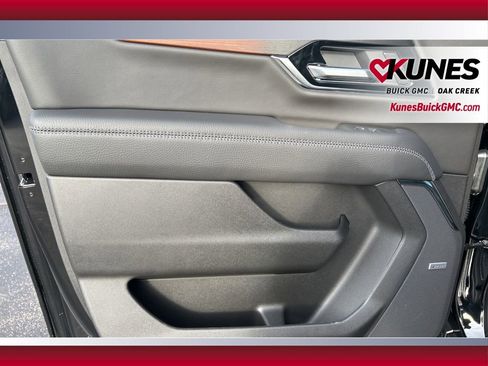 New 2026 GMC Yukon XL Denali image 30