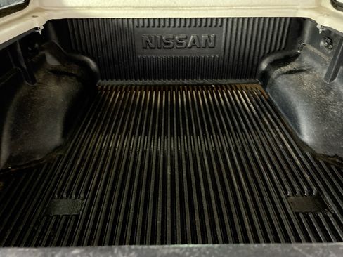 Used 2019 Nissan Frontier SV image 23