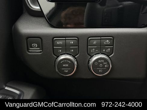 New 2026 GMC Sierra 1500 SLT AWD/4WD image 19