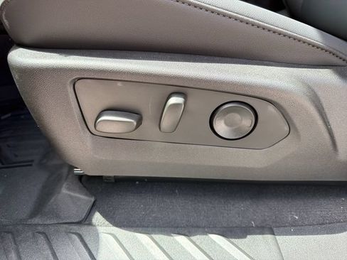 New 2026 Chevrolet Colorado Trail Boss AWD/4WD image 21