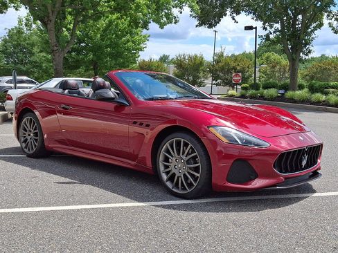 Used 2019 Maserati GranTurismo MC RWD image 3