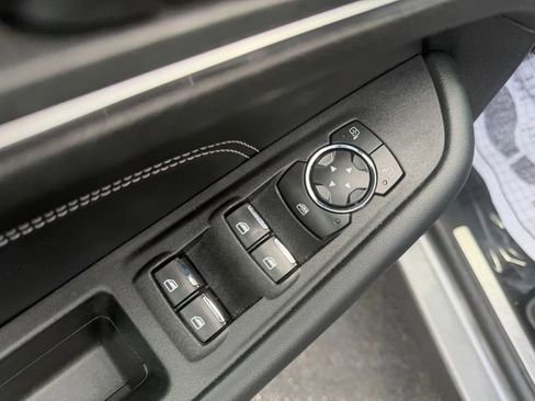 Used 2024 Ford Edge Titanium AWD/4WD image 11