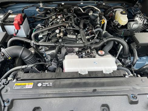 Certified 2025 Toyota 4Runner TRD Off-Road Premium image 25