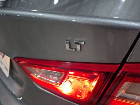 Certified 2024 Chevrolet Malibu LT FWD image 31