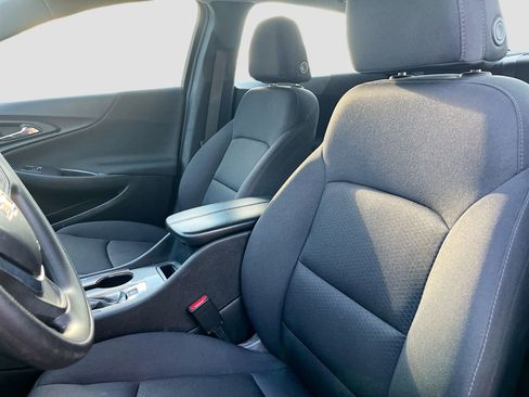 Used 2024 Chevrolet Malibu LT FWD image 20