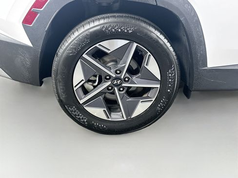 Used 2026 Hyundai Tucson SEL FWD image 11