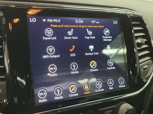 Used 2019 Jeep Grand Cherokee Altitude RWD image 28