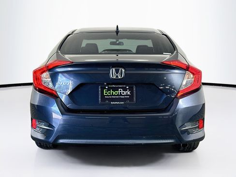 Used 2018 Honda Civic EX image 7