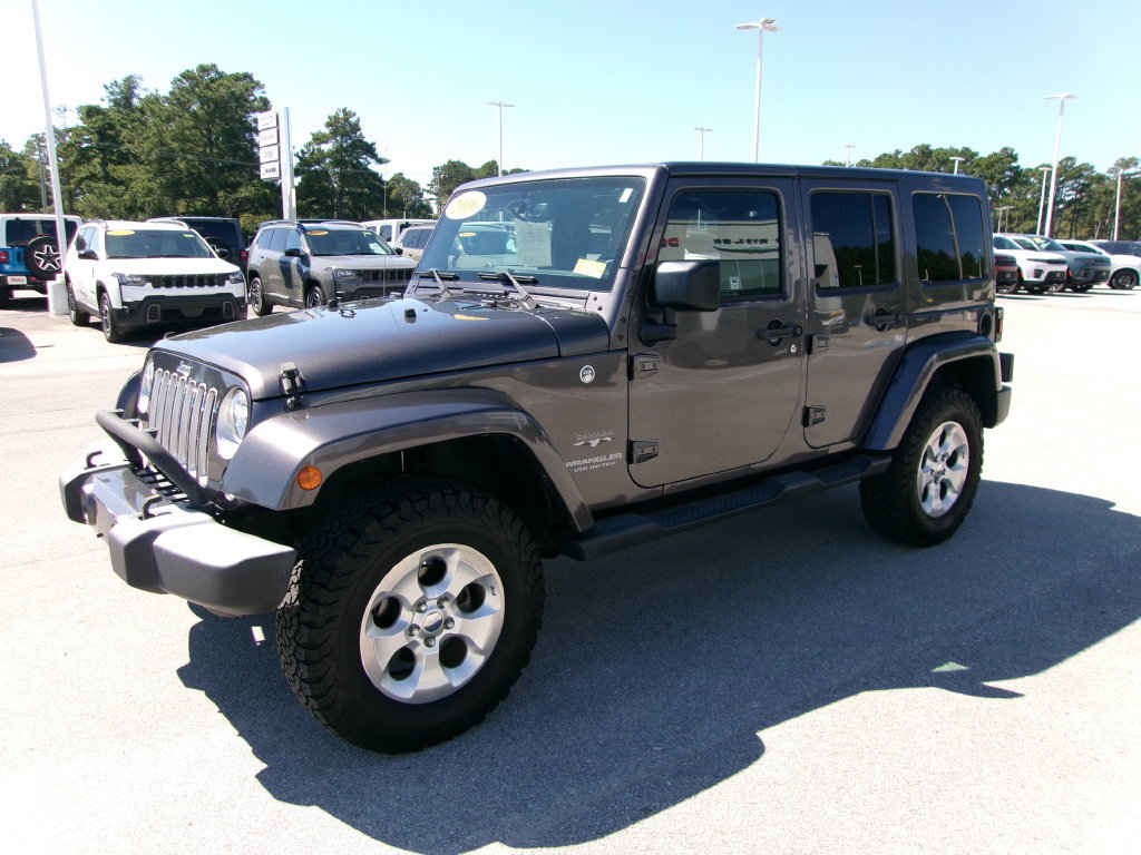 Used 2016 Jeep Wrangler Unlimited Sahara w/ Max Tow Package AWD/4WD image 1
