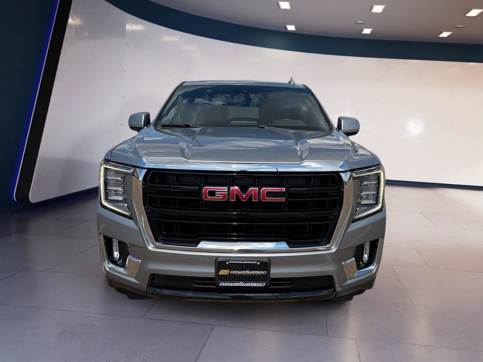 Used 2024 GMC Yukon XL SLE RWD image 8