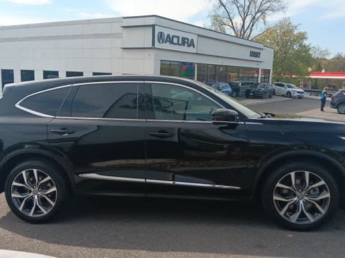 Used 2024 Acura MDX SH-AWD w/ Technology Package image 6