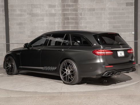 Used 2023 Mercedes-Benz E 63 AMG S image 6