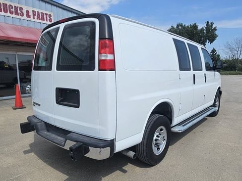 Used 2023 Chevrolet Express 2500 w/ Driver Convenience Package RWD image 7