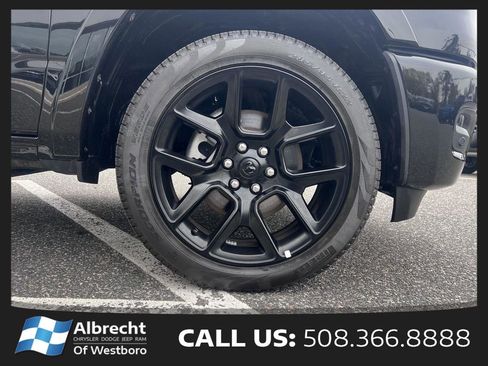 Used 2025 RAM 1500 Laramie w/ Night Edition AWD/4WD image 36
