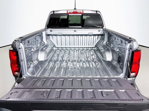 Used 2026 Chevrolet Colorado Z71 w/ Technology Package image 30