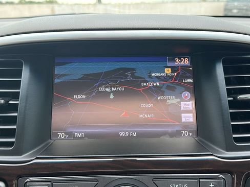 Used 2014 Nissan Pathfinder Platinum w/ Platinum Premium Package FWD image 26