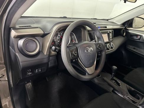 Used 2015 Toyota RAV4 LE image 13