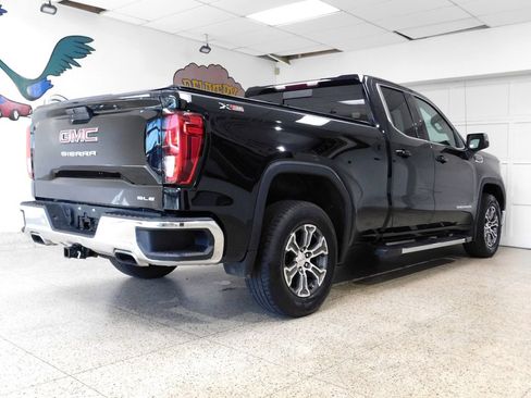 Used 2019 GMC Sierra 1500 SLE w/ SLE Value Package AWD/4WD image 4