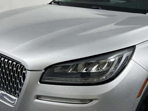 Used 2020 Lincoln Corsair FWD image 11