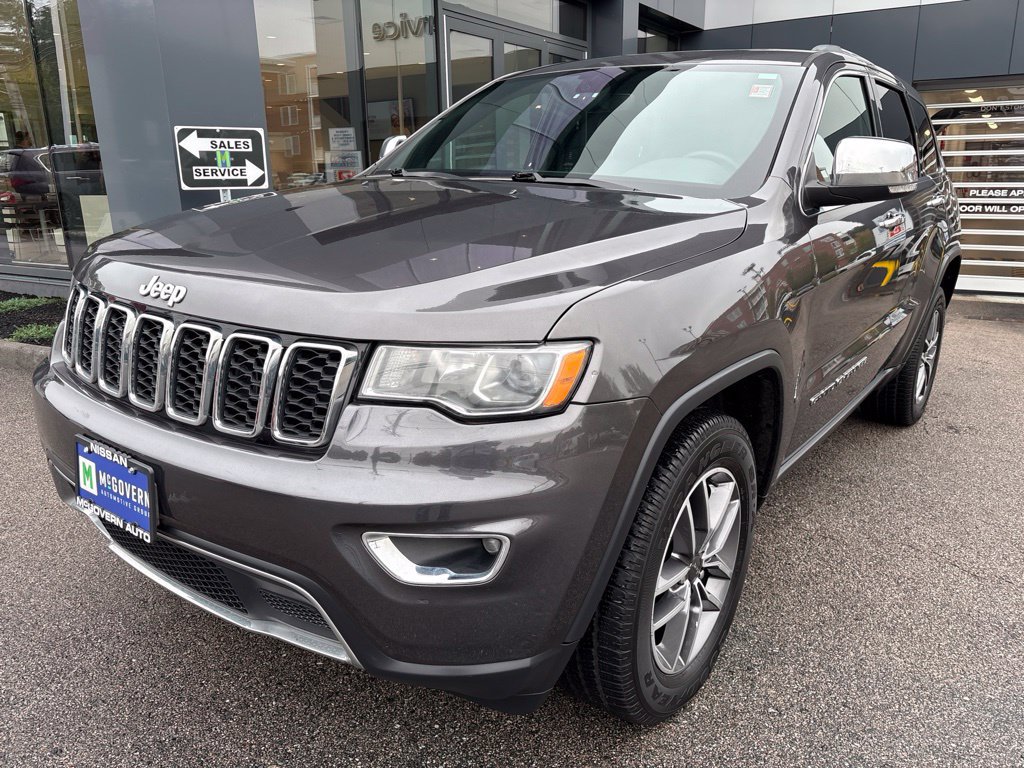 Used 2020 Jeep Grand Cherokee Limited w/ Luxury Group II AWD/4WD image 2