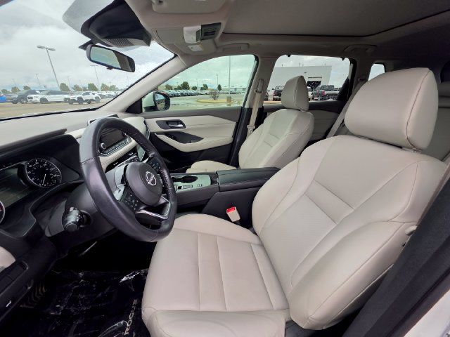 Used 2023 Nissan Rogue SV w/ SV Premium B Package FWD image 15