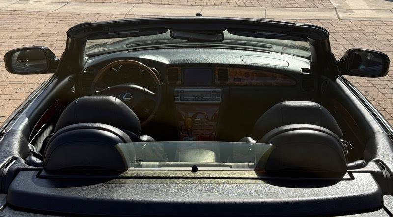 Used 2010 Lexus SC 430 Convertible RWD image 25