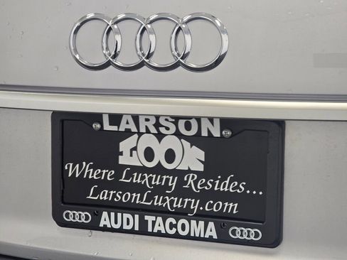 Used 2023 Audi Q5 2.0T Premium w/ Convenience Package image 32