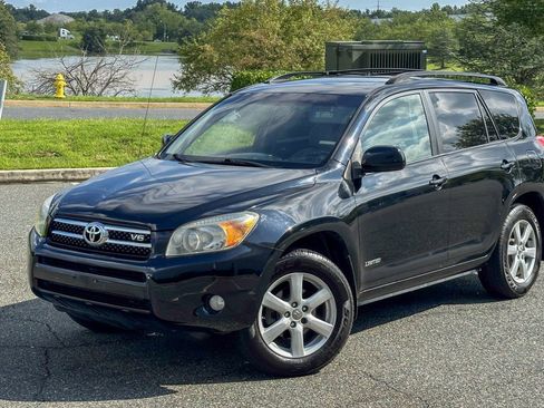 Used 2007 Toyota RAV4 Limited AWD/4WD image 3