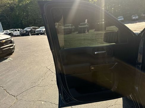 Used 2022 Chevrolet Silverado 1500 RST w/ LPO, Dark Essentials Package RWD image 13