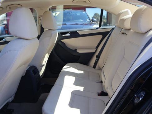 Used 2012 Volkswagen Jetta SE image 20
