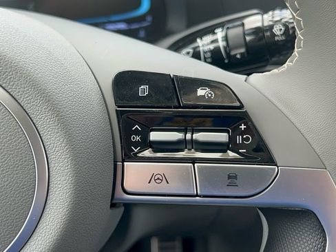 New 2026 Hyundai Elantra SEL Sport Premium FWD image 11
