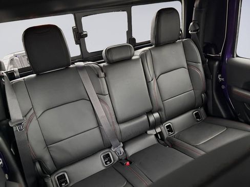 New 2026 Jeep Gladiator Rubicon image 18