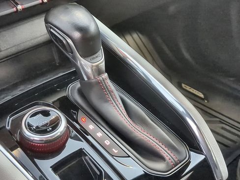 Certified 2024 GMC Canyon AT4X image 16