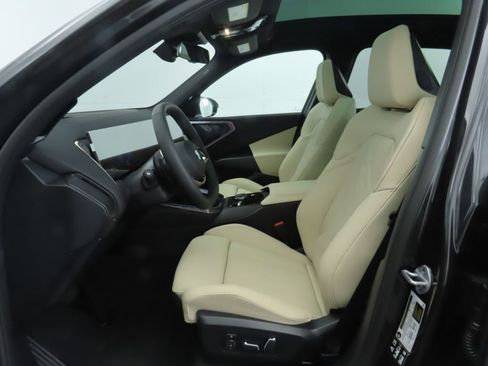 Used 2025 BMW X3 xDrive30i w/ Premium Package image 20