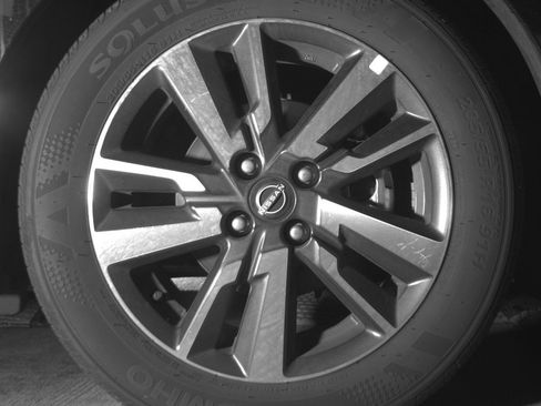 Used 2025 Nissan Versa SV image 13