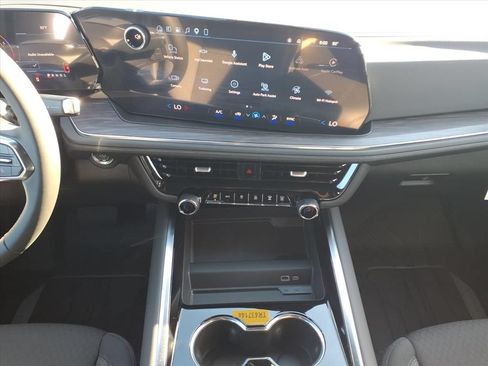 New 2026 Chevrolet Suburban LS RWD image 23