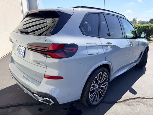 New 2026 BMW X5 xDrive40i image 6