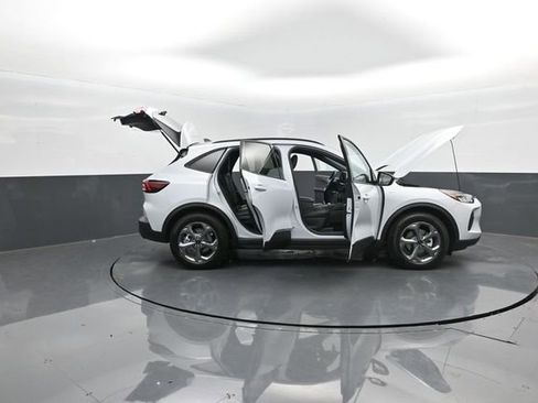 New 2026 Ford Escape ST-Line w/ Tech Pack #1 image 36