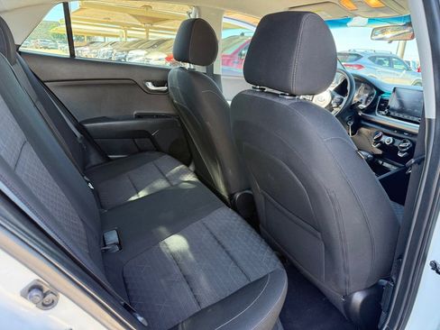 Used 2021 Kia Rio LX FWD image 16