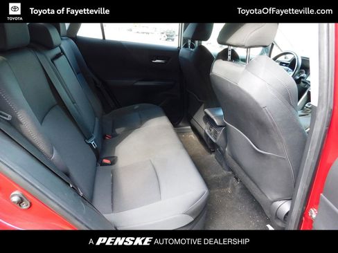 Used 2022 Toyota Venza LE AWD/4WD image 5