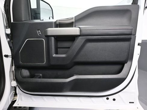 Used 2019 Ford F150 Raptor w/ Equipment Group 802A Luxury image 51