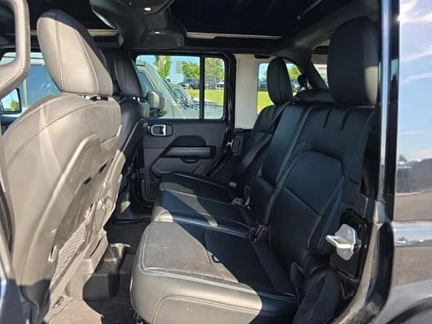 Used 2024 Jeep Wrangler High Altitude AWD/4WD image 13