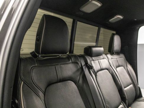 Used 2020 RAM 1500 Limited AWD/4WD image 35