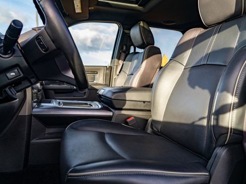 Used 2017 RAM 1500 Limited image 15