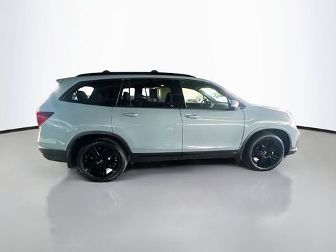 Used 2022 Honda Pilot Black Edition image 9