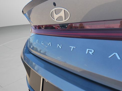 New 2026 Hyundai Elantra SEL Sport image 18