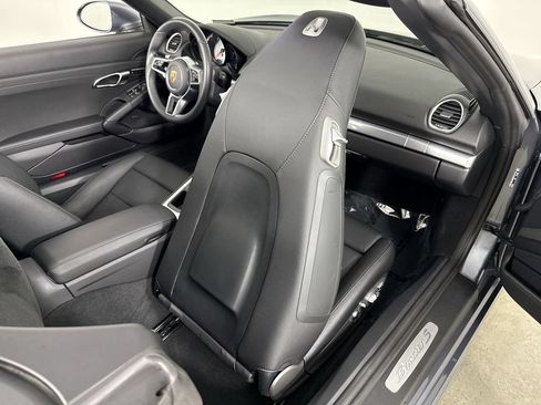 Certified 2025 Porsche 718 Boxster S RWD image 23