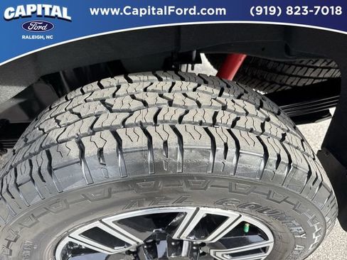 Used 2021 GMC Sierra 2500 AT4 w/ Gooseneck/5TH Wheel Package image 14