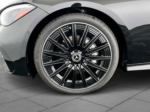 New 2026 Mercedes-Benz CLE 300 4MATIC Coupe image 16